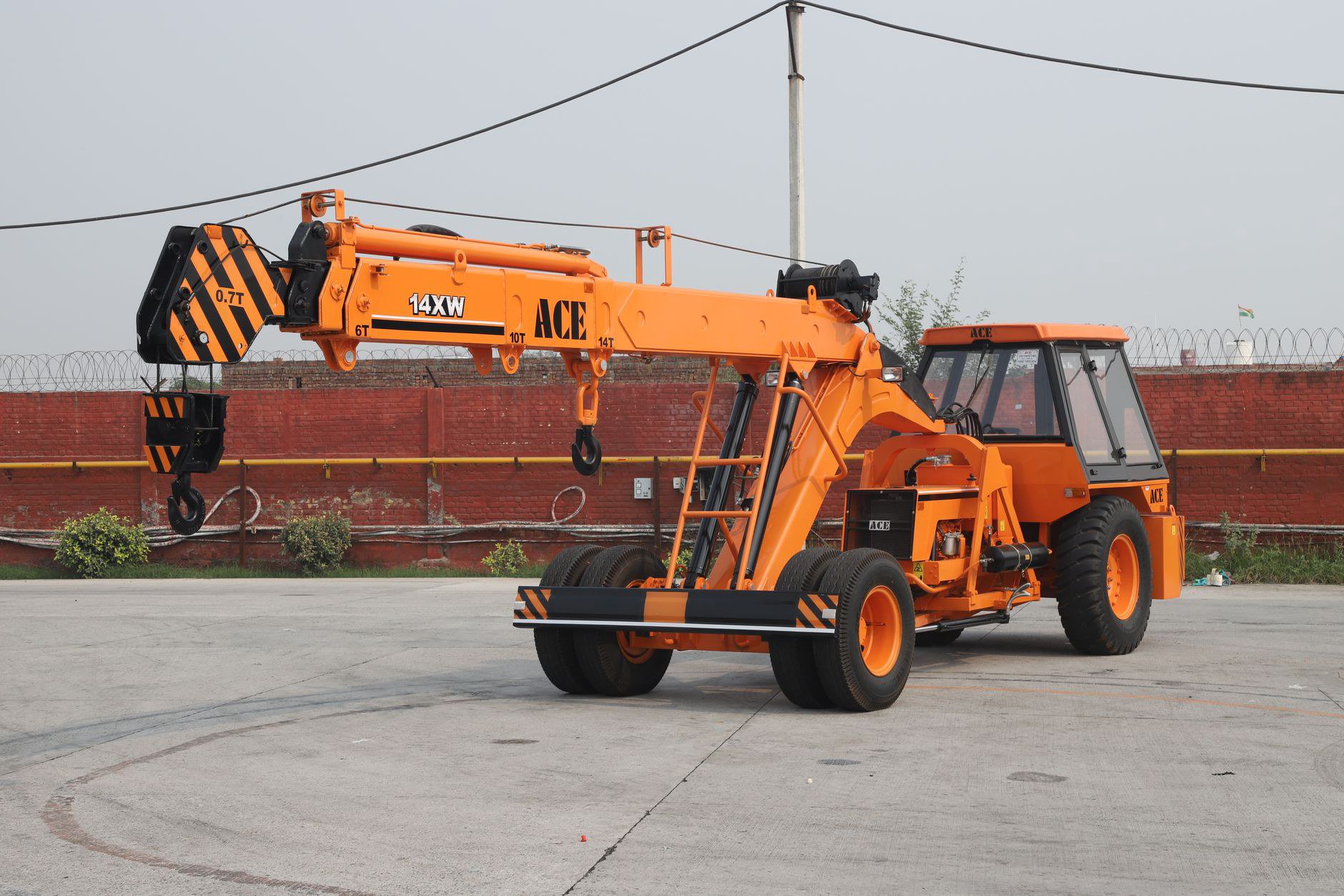 Đào tạo vận hành cẩu, thiết bị nâng hạ là ngành nghề có nhu cầu tuyển sinh ổn định Đào tạo vận hành cẩu, thiết bị nâng hạ là ngành nghề có nhu cầu tuyển sinh ổn định